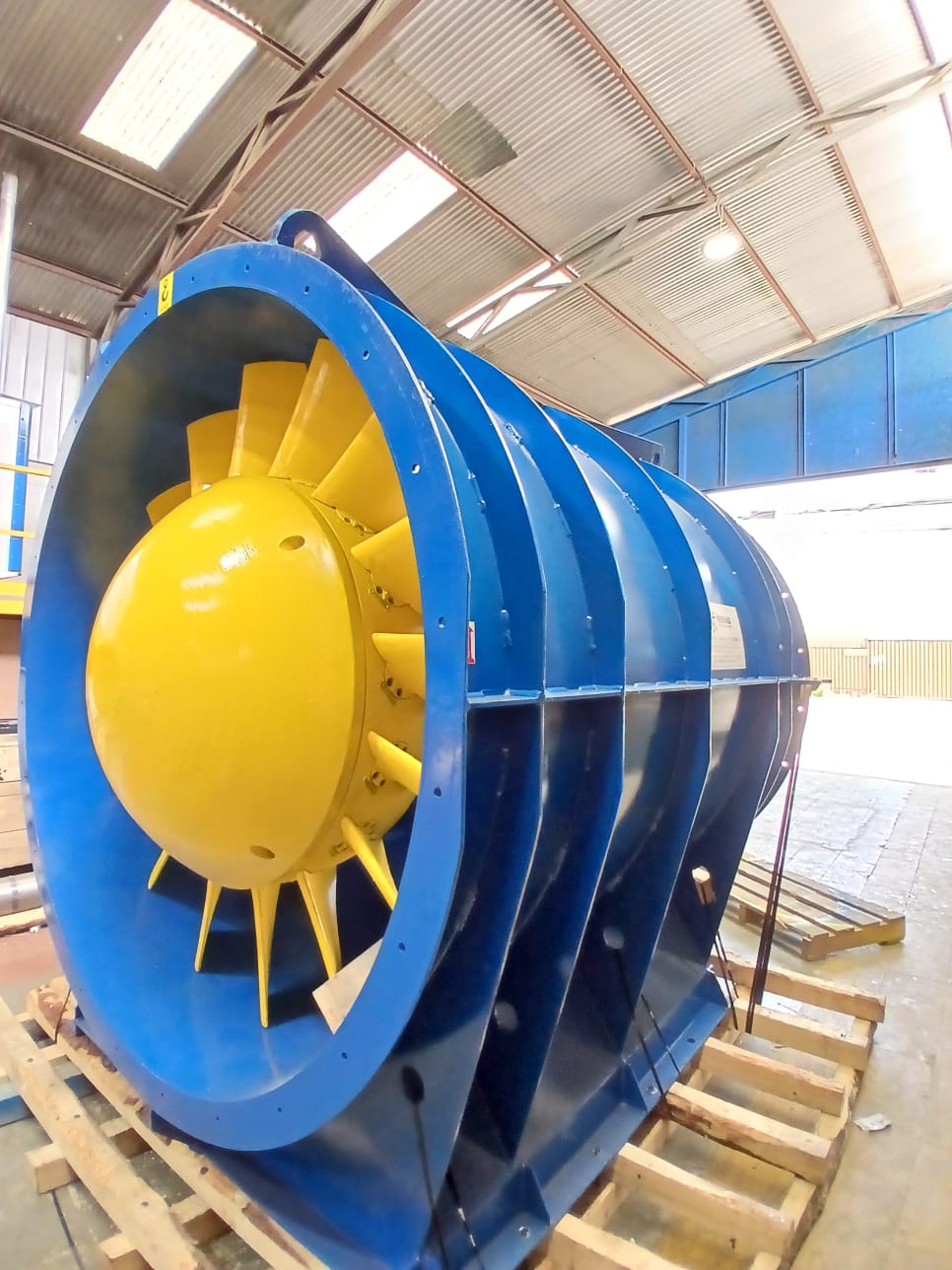 Ventilador axial industrial fabricado por REIMAQ