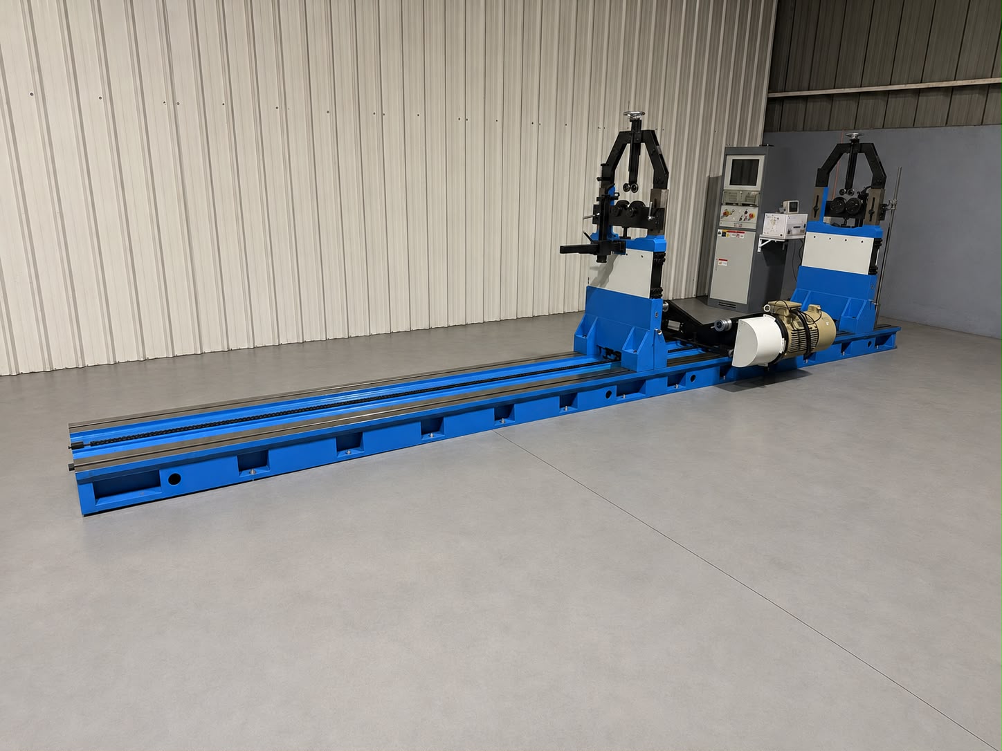 Máquina de balanceo de 6 toneladas en la sucursal REIMAQ Concepción